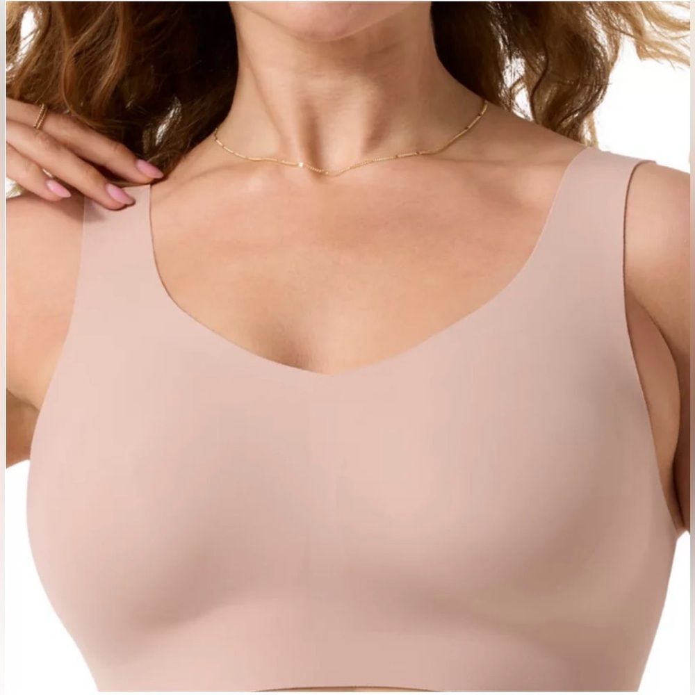 Evelyn & Bobbie Defy Bra Beige 2XL NWOT